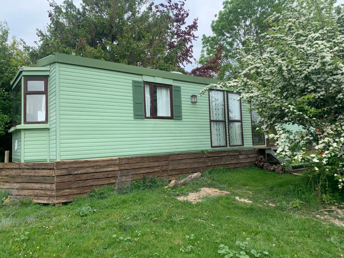 Private Countryside Holiday Cabin 10 Mins From Brighton Exterior photo